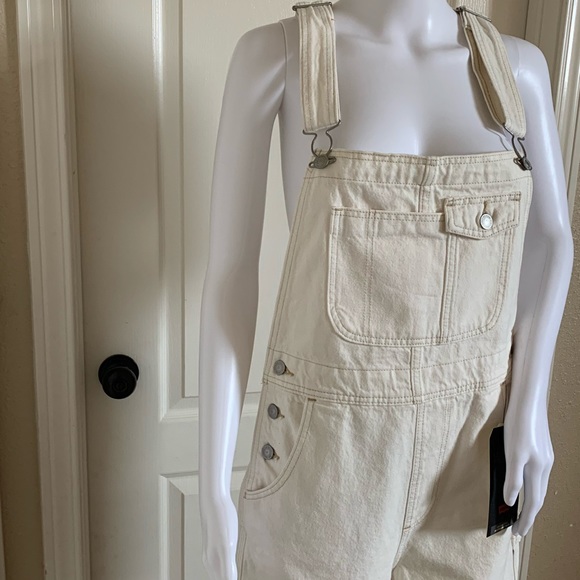 Levi’s Vintage Overalls Tofu Jeans Romper - Picture 8 of 14